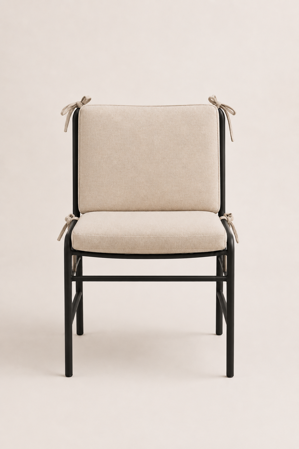 Silla de comedor BIUMARA estructura negra