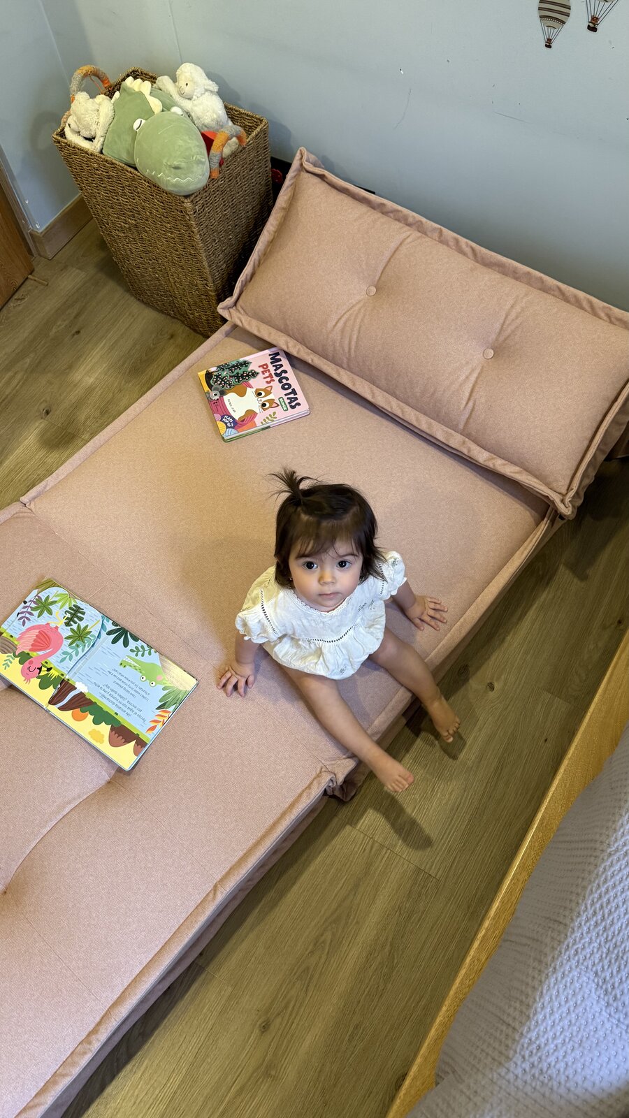 SOFACAMA KIDS ROSA detalle