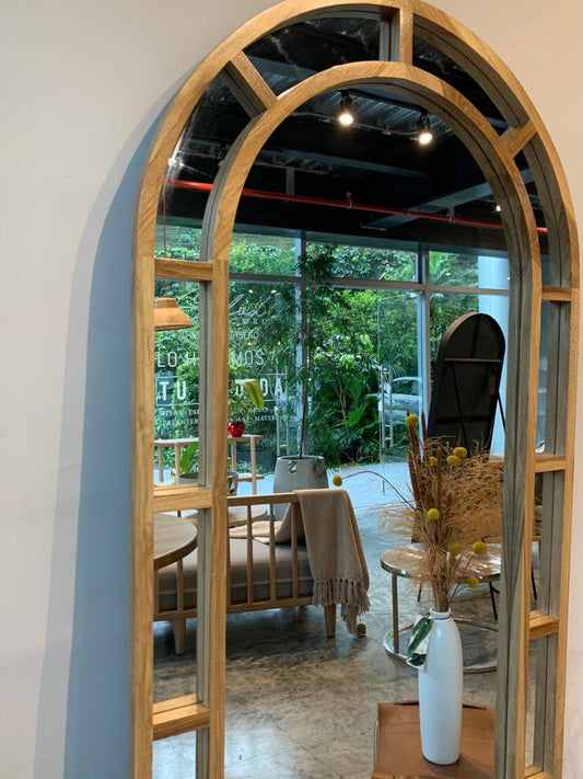 Espejo Ilmo en marco de madera